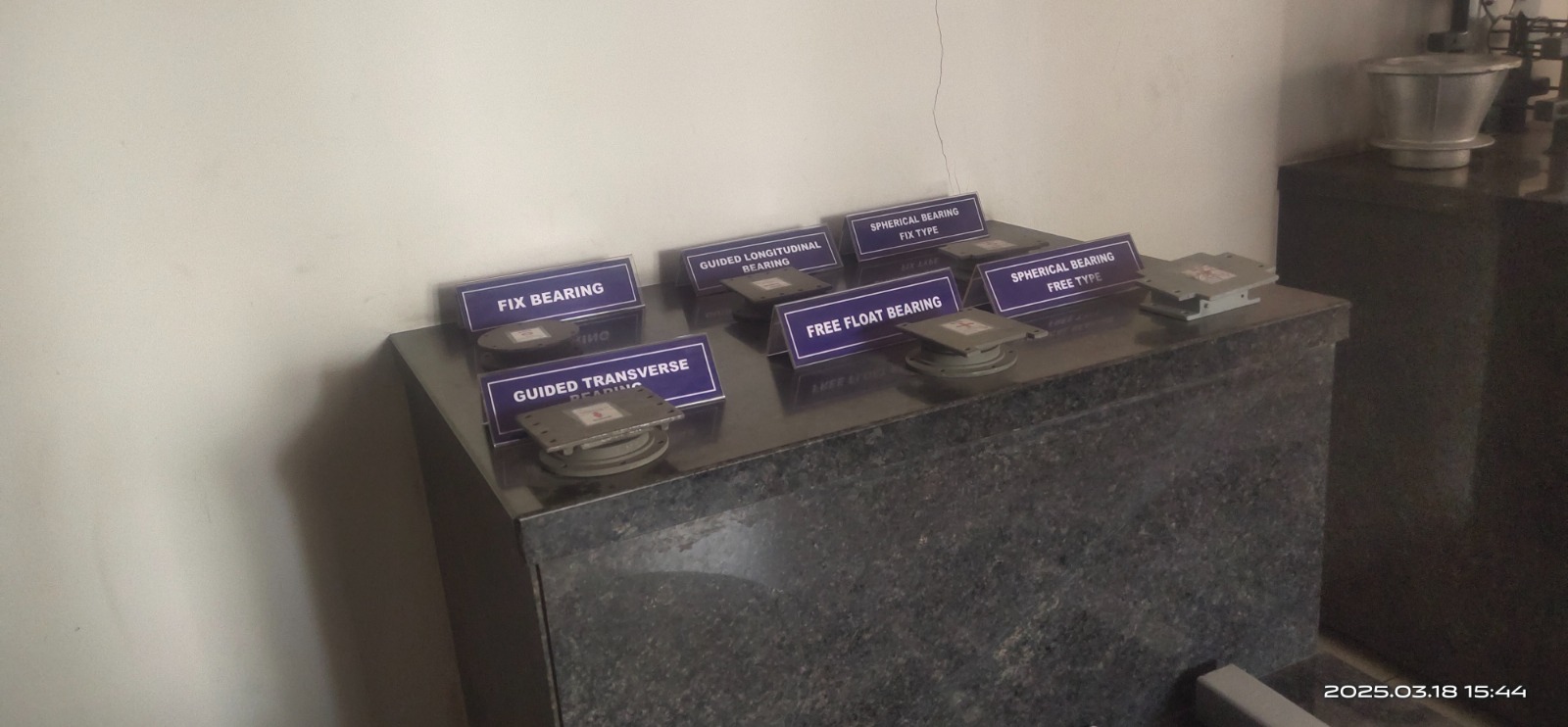 Bridge Bearings Collection